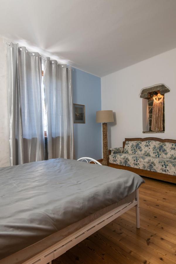 Rooms Relais Art Borgocastello3 โกริเซีย ภายนอก รูปภาพ